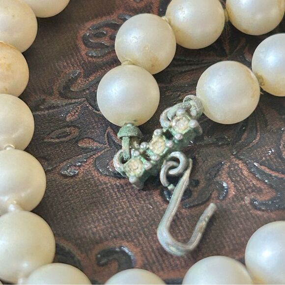 Vintage Double Strand Hand Tied Faux Pearl Necklace with Rhinestone Clasp - Picture 4 of 6
